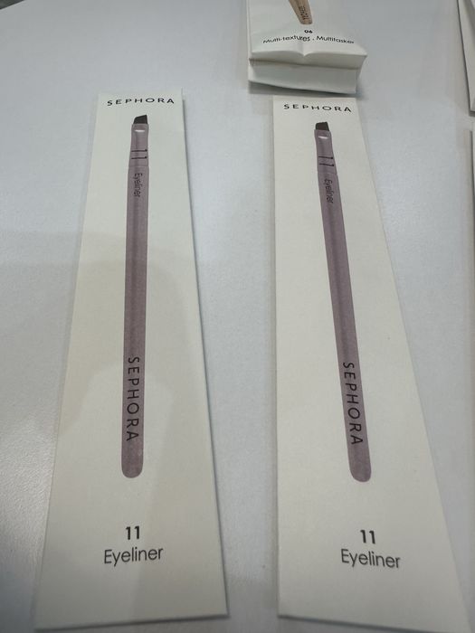 Pensule Machiaj Brush