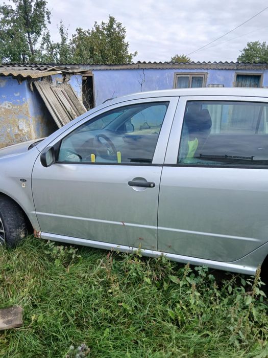 Skoda Fabia  se vinde