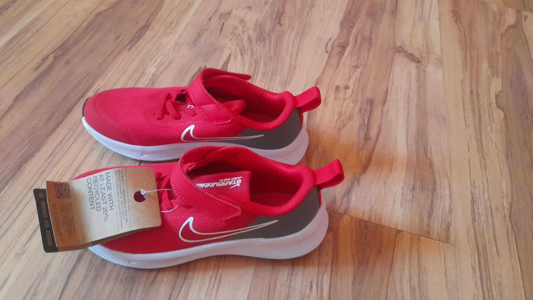 Детски маратонки nike чисто нови