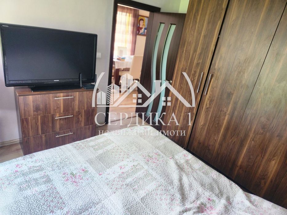 Продава се Тристаен апартамент в София, Център - 101 кв.м за 2575 €/кв.м - Снимка #7