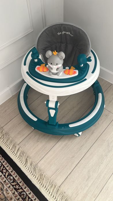 Ходунок для малыша