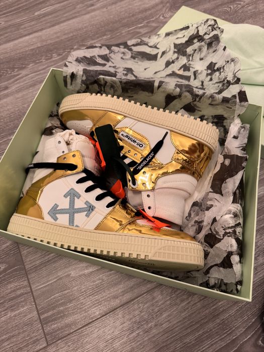 Papuci off white