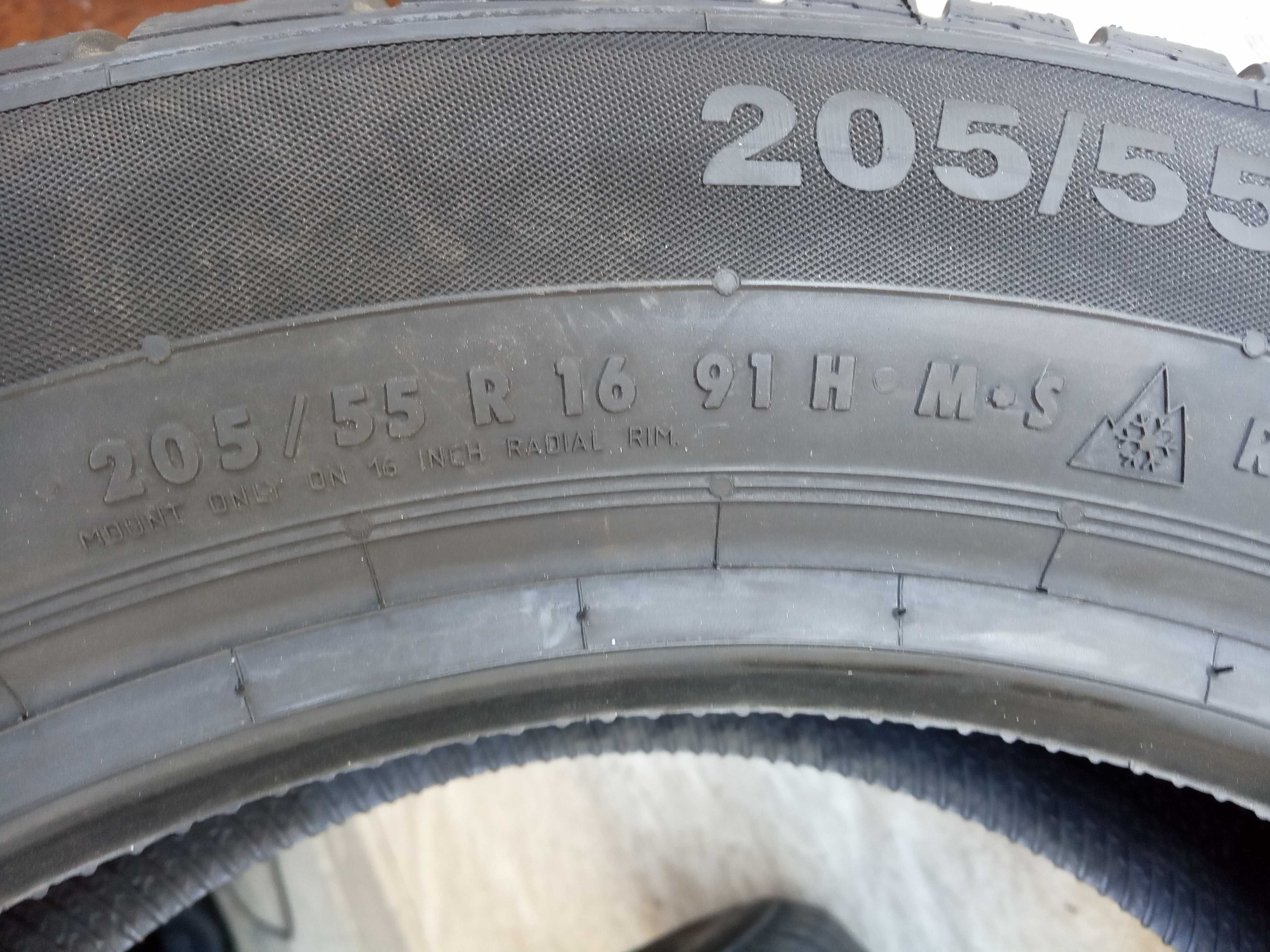 2 Нови зимни гуми 205/55R16 Continental WC TS830P* RUNFLAT 91H Germany