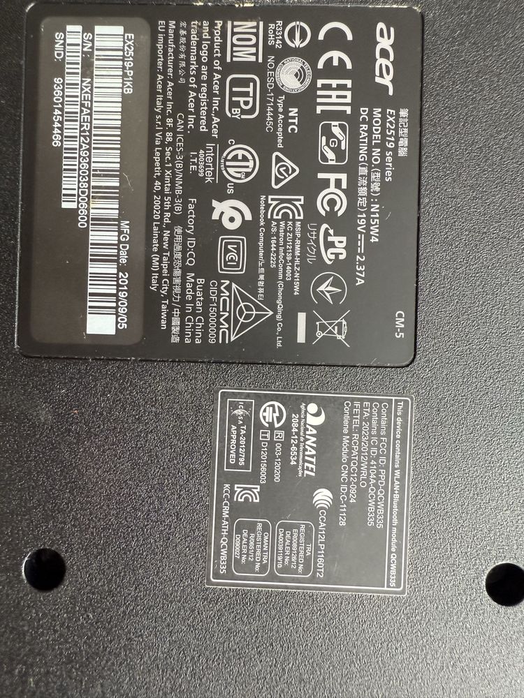 Продаётся ноутбук Acer EX2519(торг)