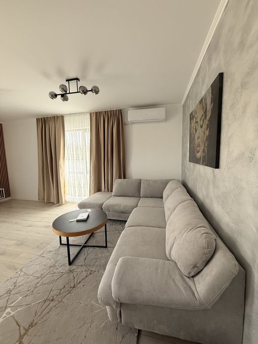 Apartament modern cu 2 camere de închiriat - spațios, luminos.