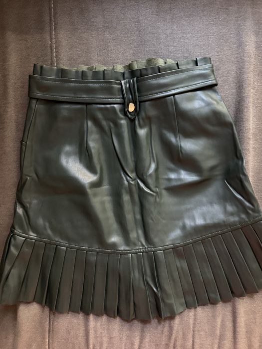 Кожена пола Zara