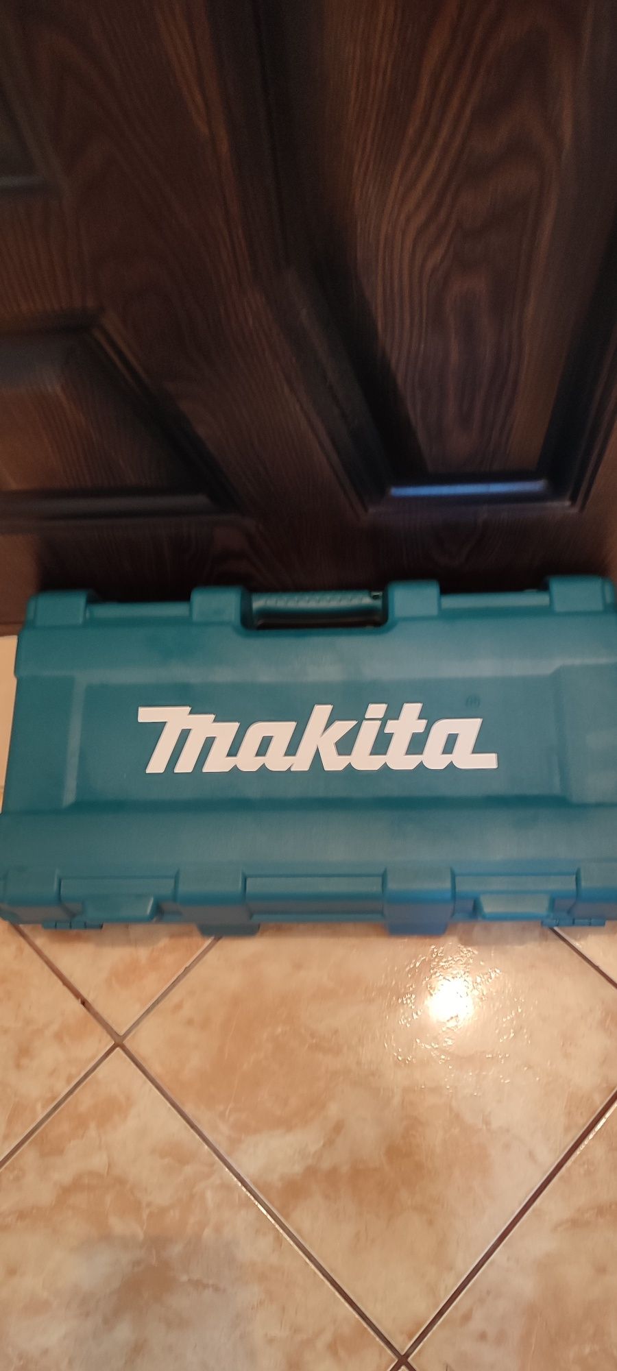 Cutie Pendular sabie Makita JR 3070 CT