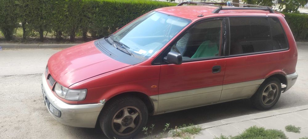 Mitsubishi space runner