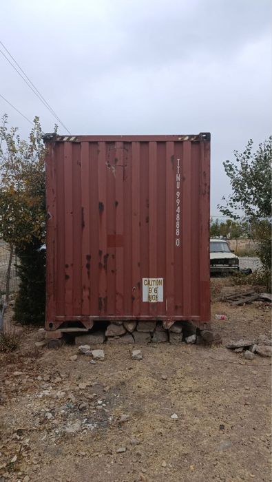 Kanteynir sotiladi 12 metirlik ichlari taxtadan po’l qilingan