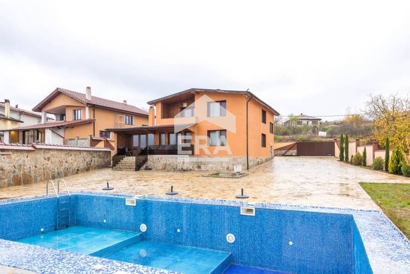 Продава се Къща в с. Близнаци, Област Варна - 288 кв.м за 1355 €/кв.м - Снимка #9