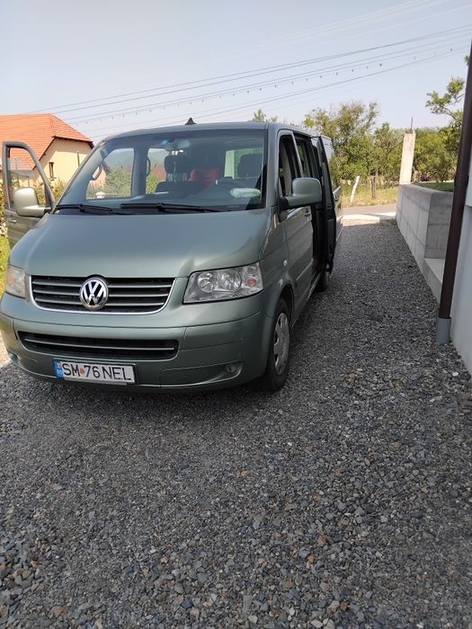 Volkswagen Multivan VW T5  cp131 kp 2498 TDI