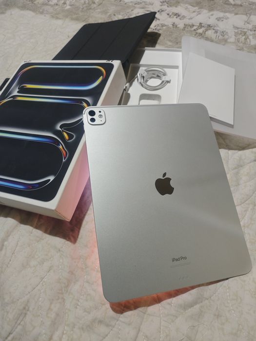 Ipad 13 дюм М4 б/у как новый