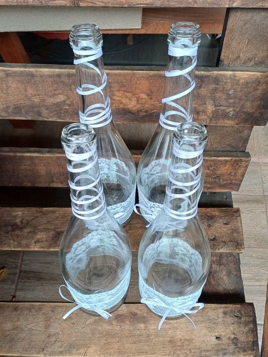 Set 4 vaze pentru flori, din sticla, cu dantela si fundita