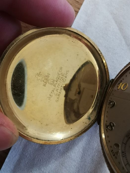 Джобен часовник с позлата и кюстек