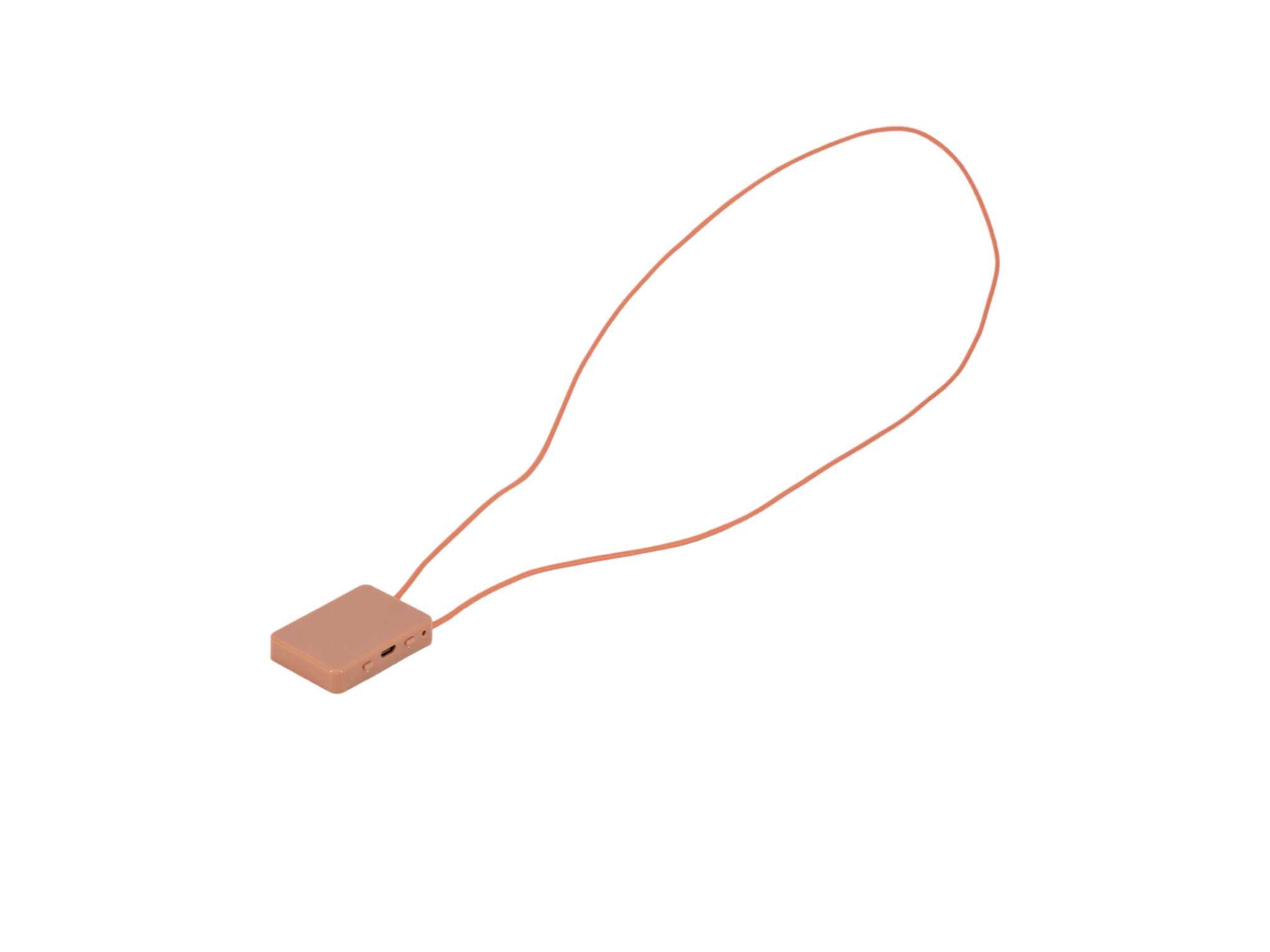Dispozitiv model Cutie GSM si nano casti magnetice 7 ore autonomie