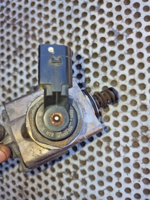 Pompa inalta Vw Passat b6,Skoda Octavia 2 motor 2.fsi,BLR