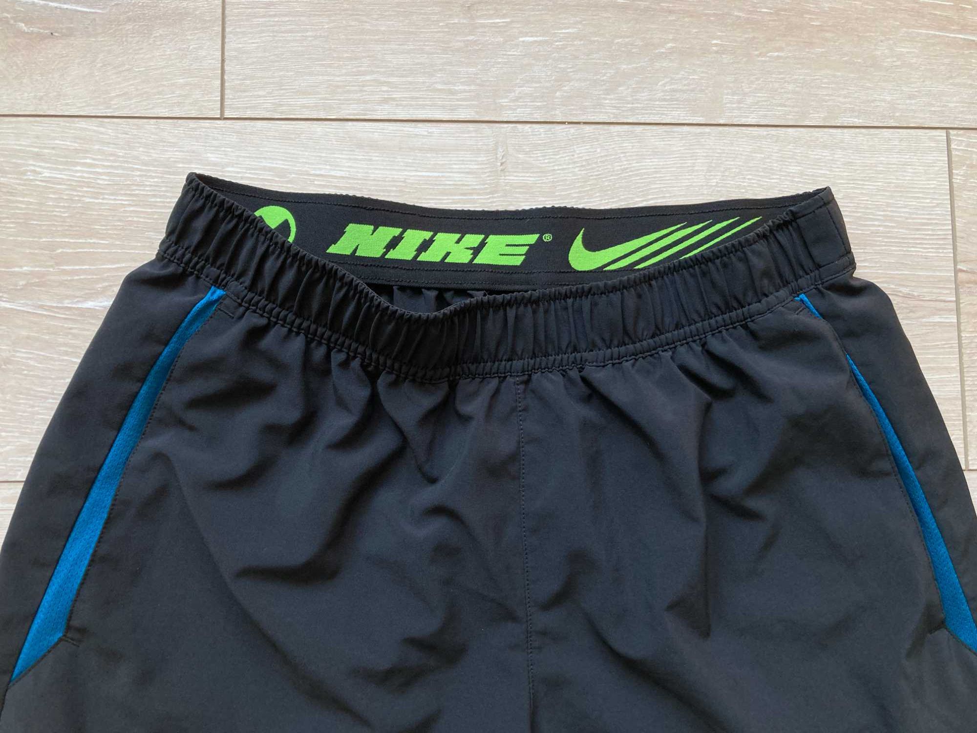 Найк Nike Standart Fit къси панталони къс панталон шорти S