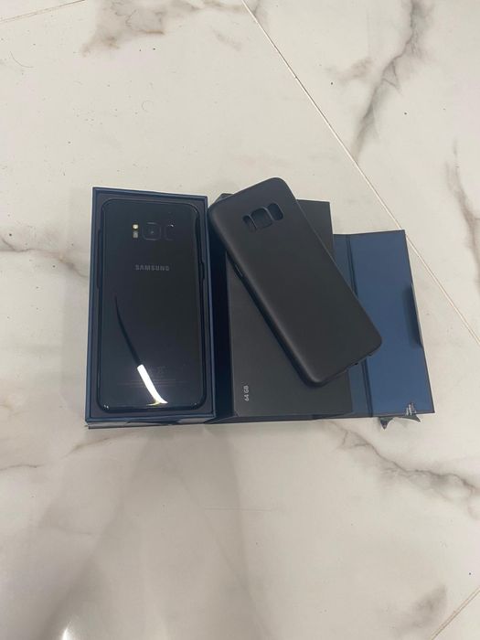 Vand samsung galaxy s8 ca nou
