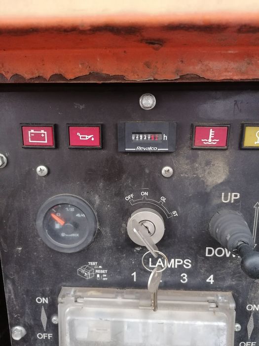 Vând sau închiriez Turn de lumini. Super Light VT-1