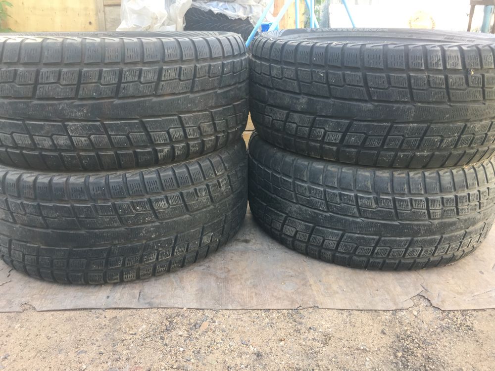 Зимние шины Yokohama Geolandar I/T-S 285/50 R20