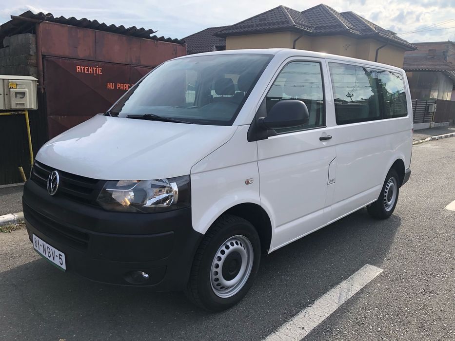 Vw transporter T5/ 2011, motor 2.0 TDI, 9 locuri