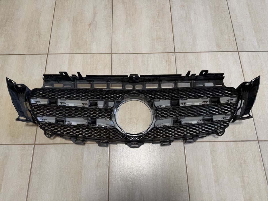 Grila originala Mercedes E-Klass W213