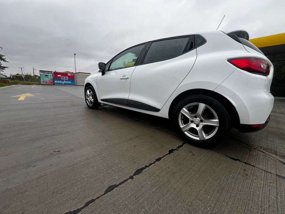 RENAULT Clio IV 2016