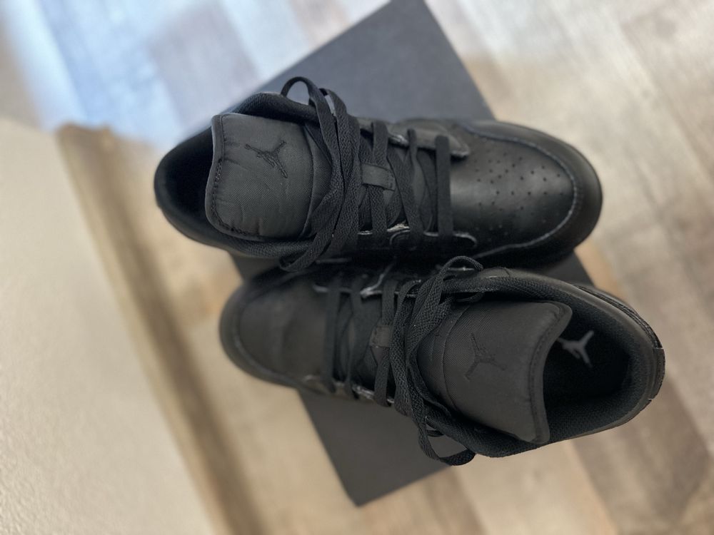 Air Jordan 1 Low