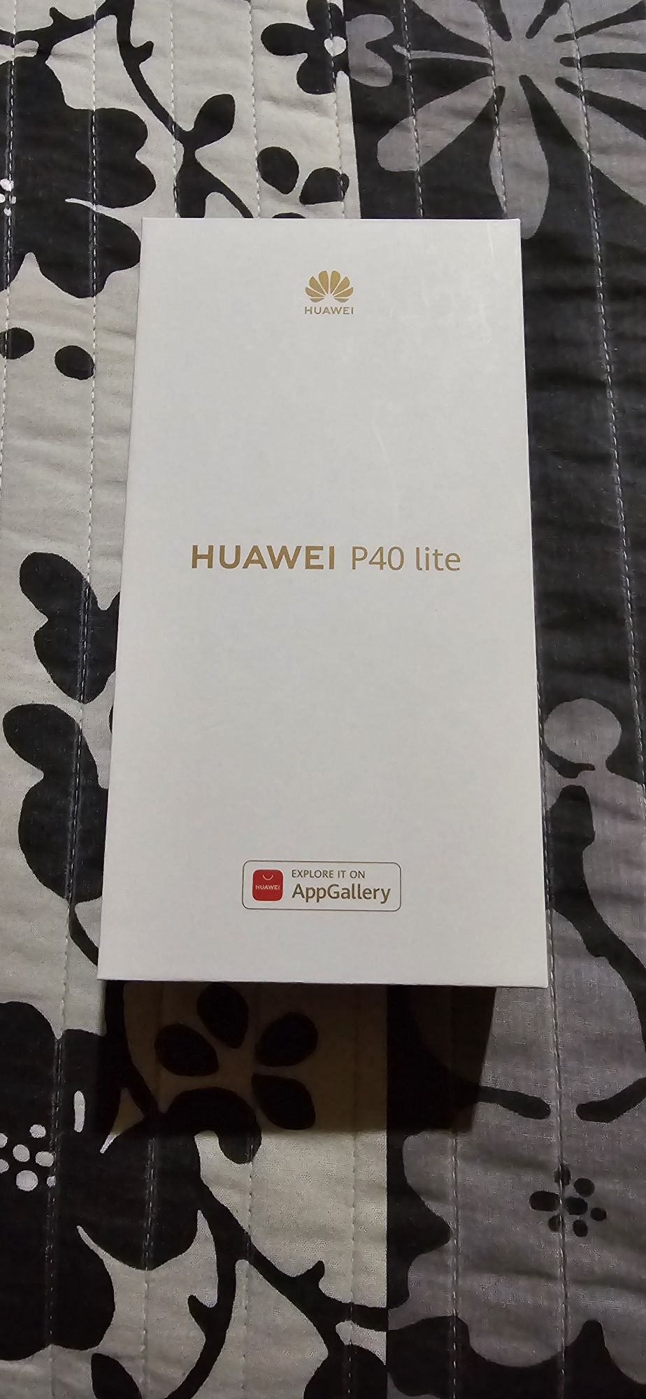 Huawei P40 Lite черен