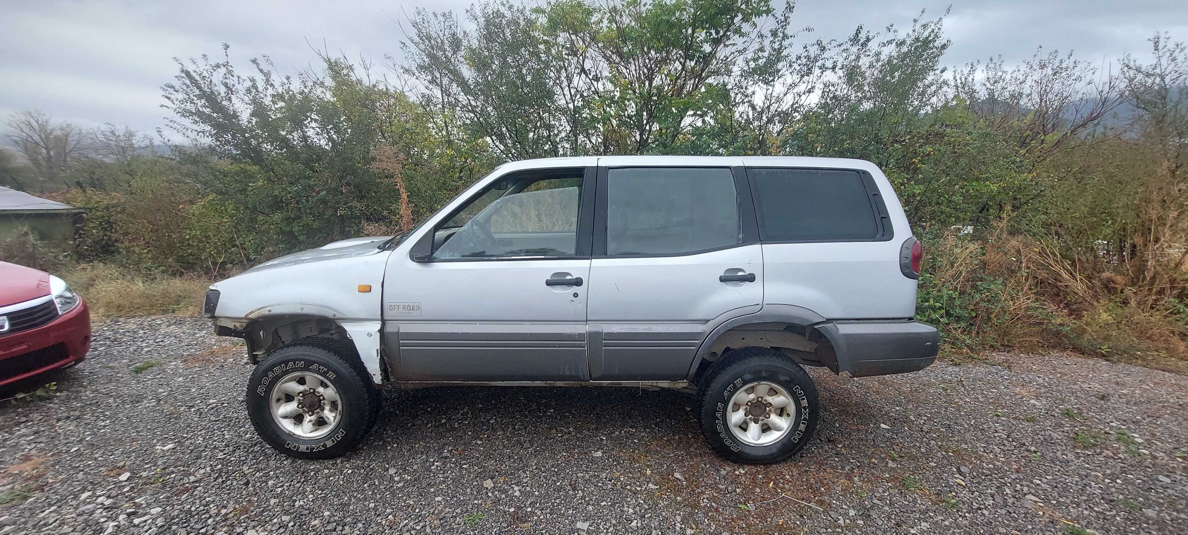 Nissan Terrano 2.7 TDI , Нисан Терано на части! 
Май 2002, Джип