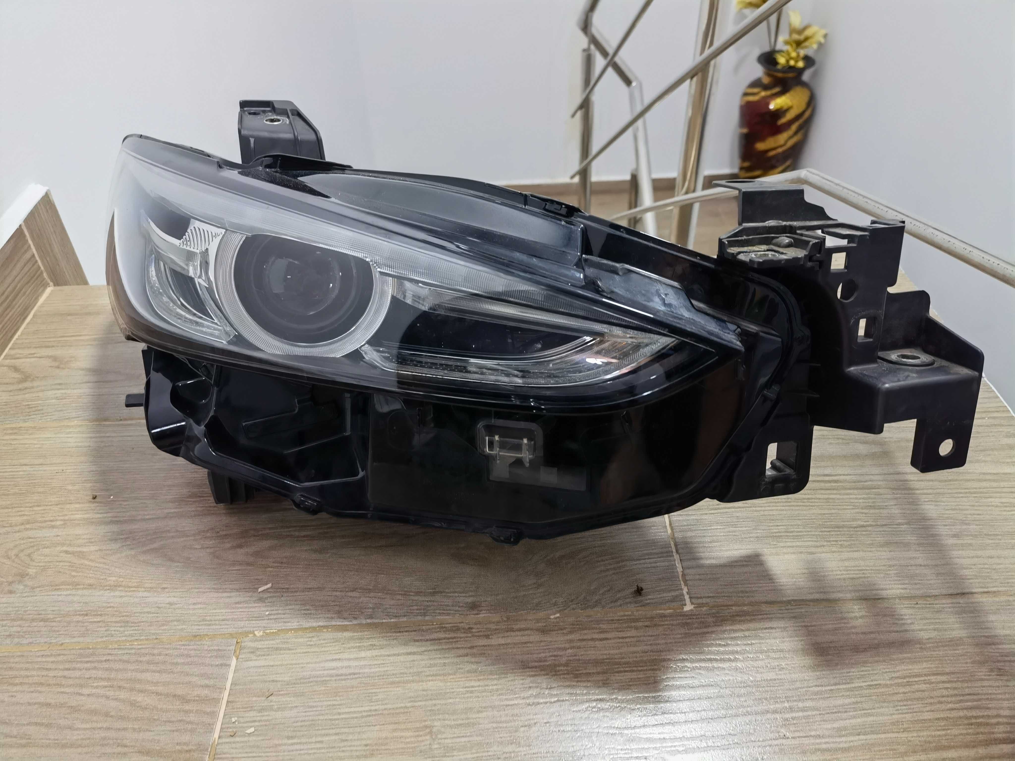 Far dreapta Mazda 6 full led GRF5-51030 GRF51030 2019 2022 model nou