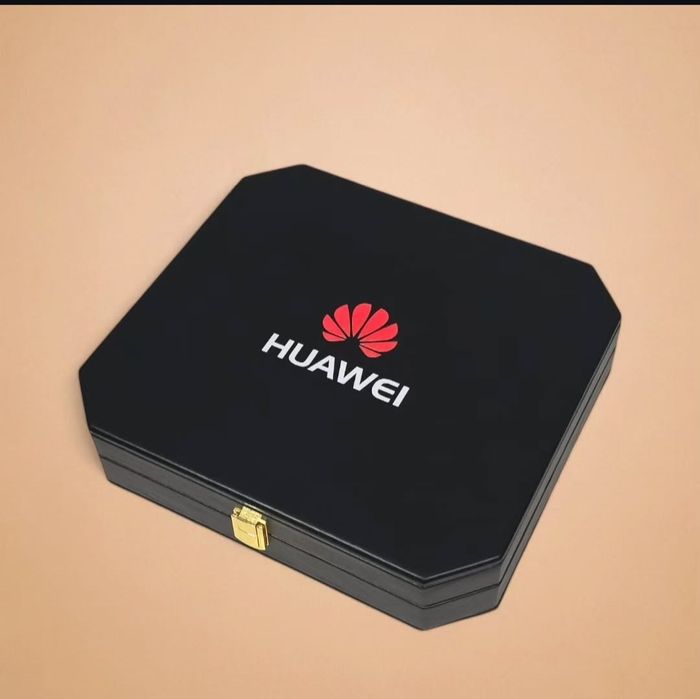 Premium futlyari na zakaz visokaya kachestva