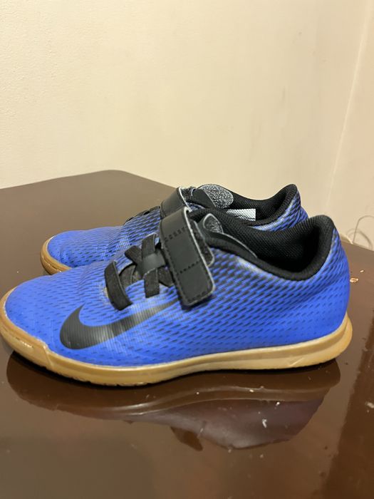 Vând adidasi  Nike pentru copii marimea31