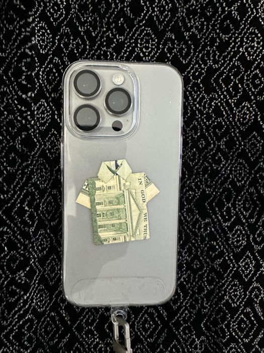 IPhone 16 pro 256/90 продам обмен на 16