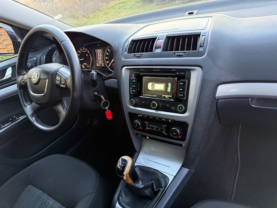 Skoda octavia 2012 1.6 tdi