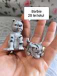 Figurine pisicuțe simpatice , Barbie și altele