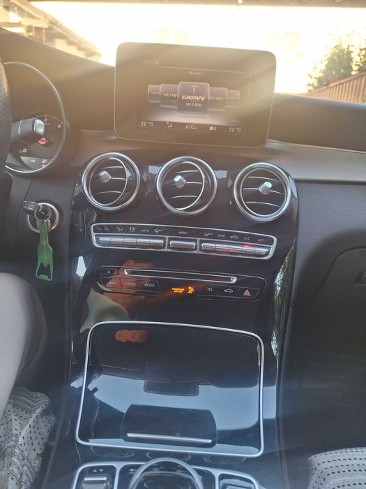vand mercedes glc 250 stare foarte buna