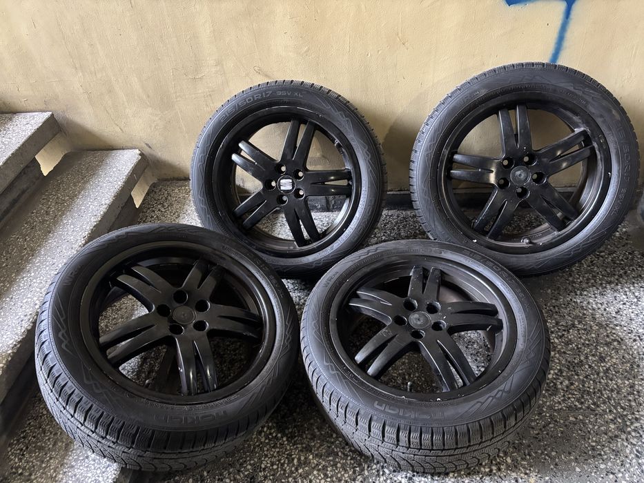 Продавам джанти с зимни гуми R17 (комплект)