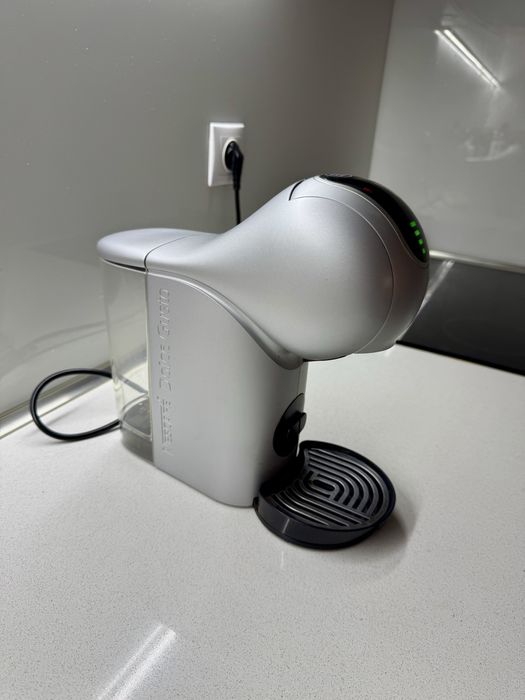 Кафемашина NESCAFE Dolce Gusto Touch