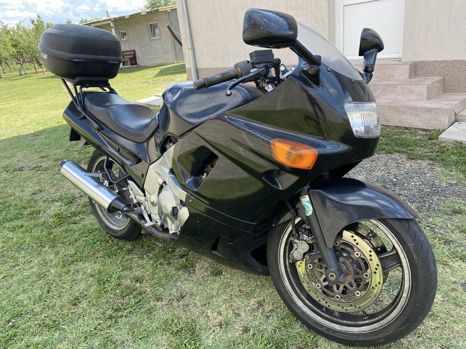 Vând Kawasaki ZX 500