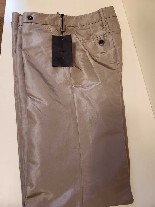 Pantaloni  bej moderni