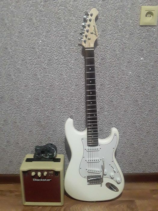 Электрогитара,комбик,Процессор