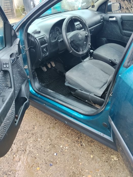 Opel Astra G  berlina