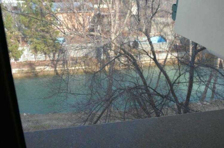 Нежилой Фонд 1500м2 Центр м-в. Лабзак 9 сот вдоль Буз-Су Офис; Бизнес