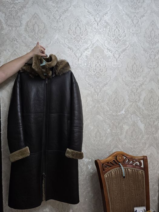 Срочна продам Дублёнку длиную