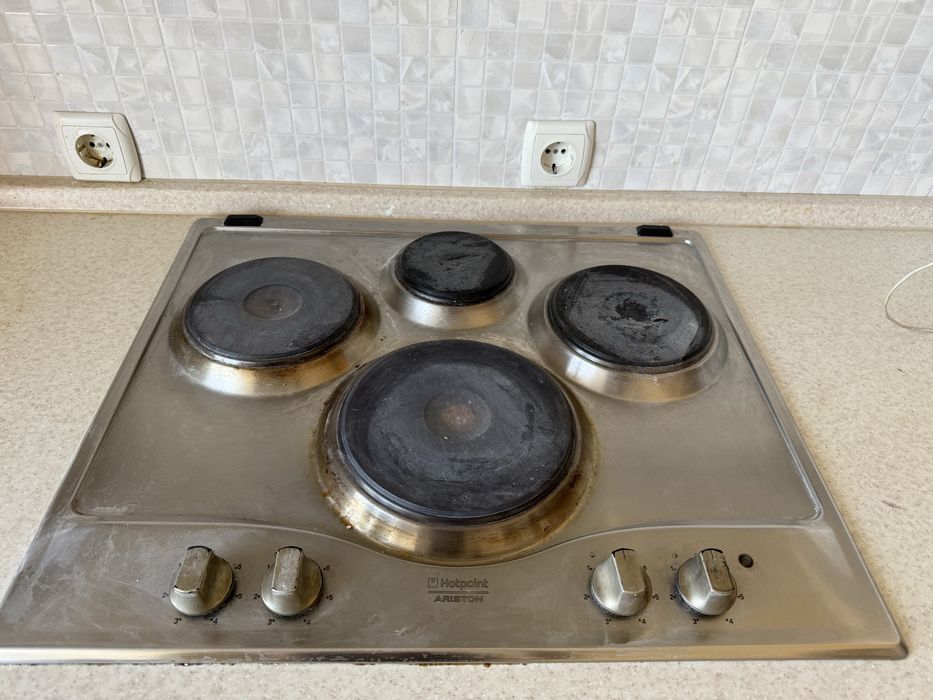 Продам варочную плиту, плитка, hotpoint Аристон,