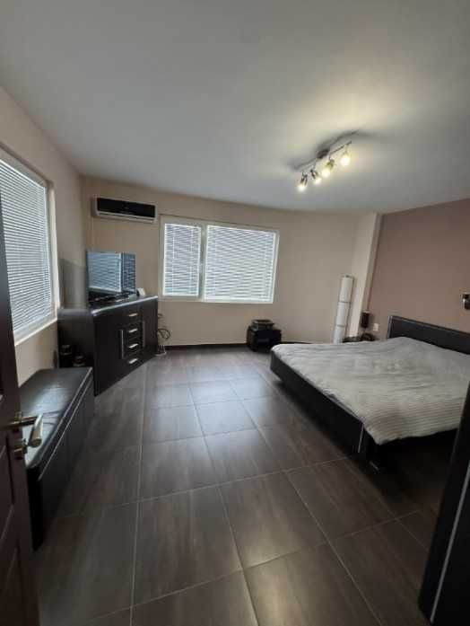 Продава КЪЩА област София, с. Драговищица