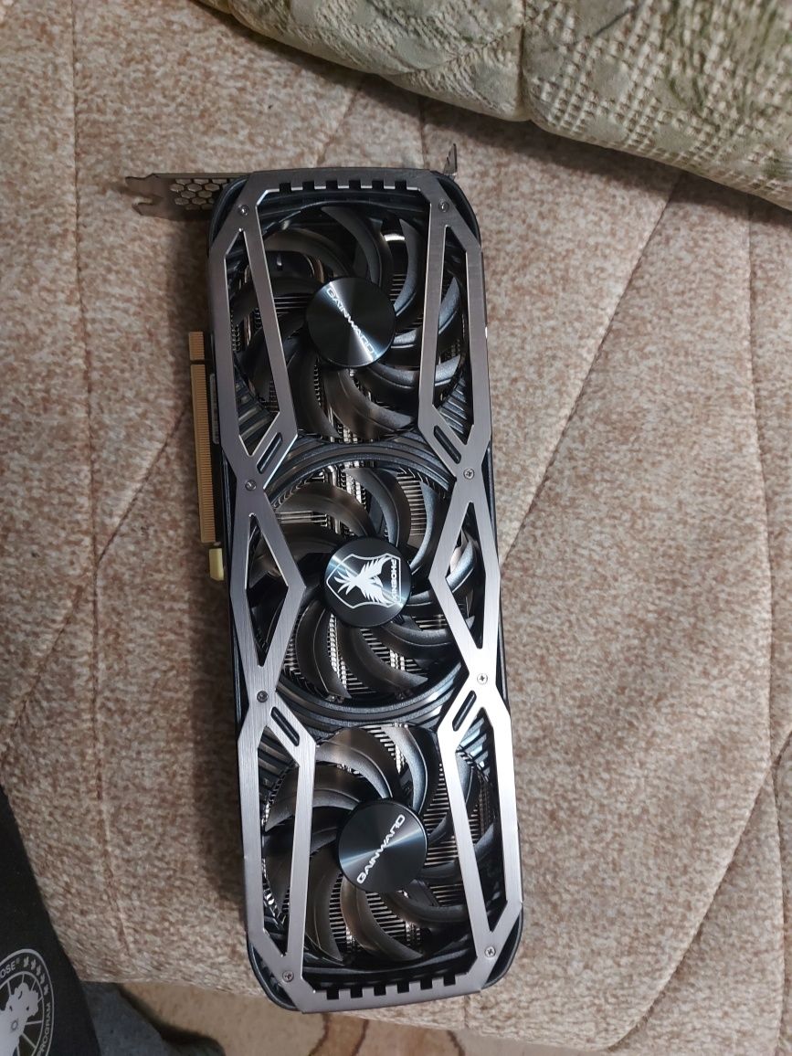 Продам видеокарту RTX 3070 TI