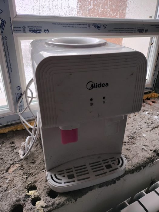 Продается кулер Midea