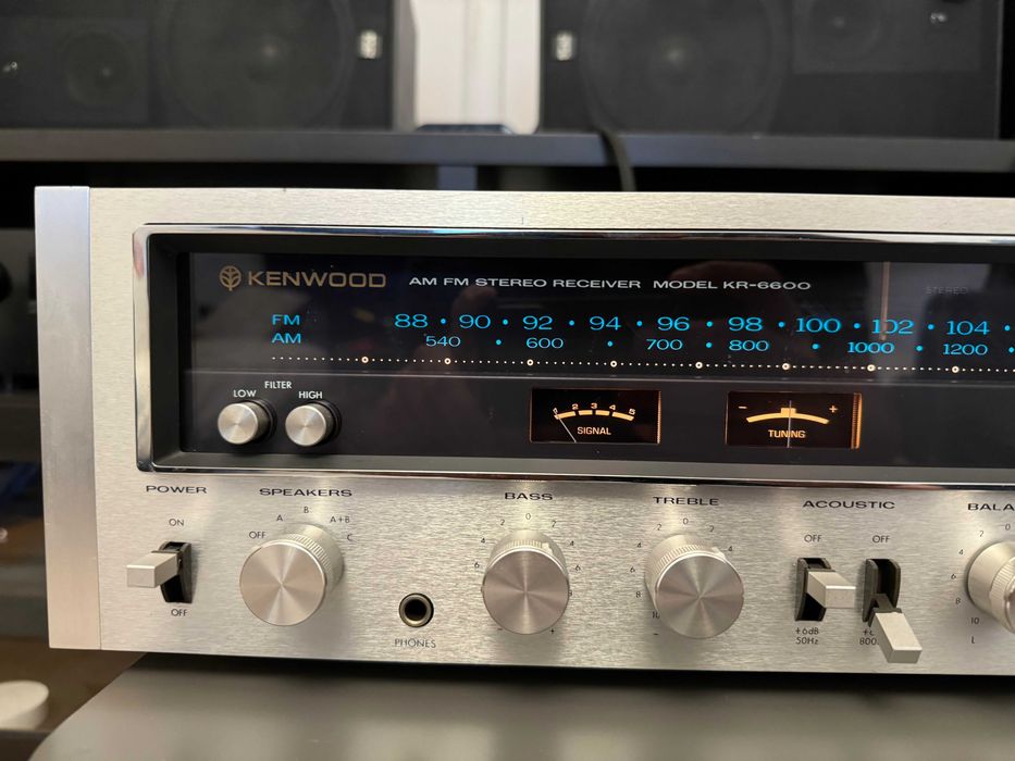 Receiver Kenwood KR-6600 (1976-1978)